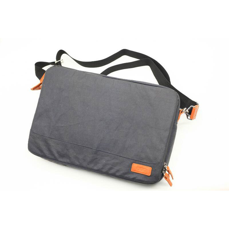 กระเป๋าสะพายข้าง NYLON CLASSIC Mens Message Bag